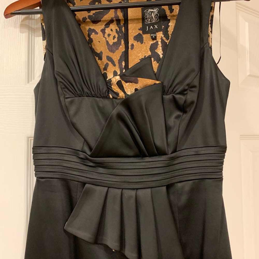 Dress- excellent condition